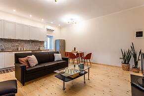 Valira Cozy Maisonette - Relaxing Vibes Getaway