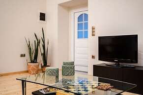 Valira Cozy Maisonette - Relaxing Vibes Getaway