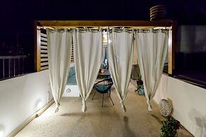 Lucy In The Sky With Diamonds