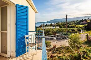 Koroni Seaview Retreat - Summer Escape Lodging