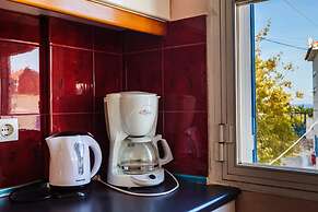 Koroni Seaview Retreat - Summer Escape Lodging