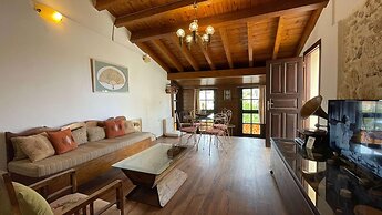 Sohora s Winter Sanctuary - Cozy Perfect Getaway