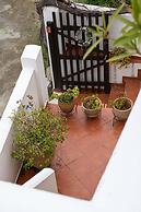 Cretan Magnolia Gem - Smari Cozy Getaway