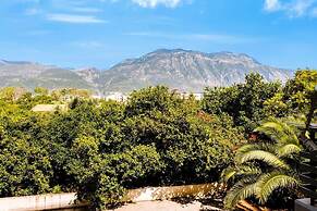 Kalamata s Spacious Getaway-taygetos Amazing View