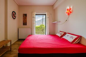 Kalamata s Spacious Getaway-taygetos Amazing View