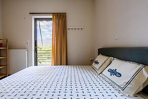 Kalamata s Spacious Getaway-taygetos Amazing View