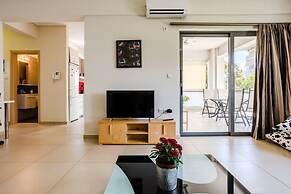 Kalamata s Spacious Getaway-taygetos Amazing View