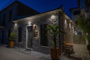 Seafront Karma Luxury - An Escape From Reality