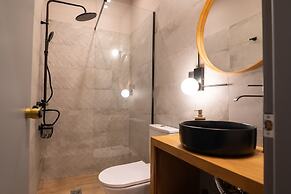 Seafront Karma Luxury - An Escape From Reality