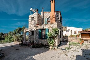 Maria s Serene Countryside Retreat by Chania