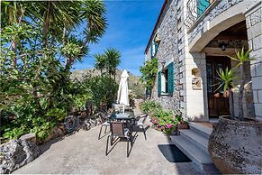 Maria s Serene Countryside Retreat by Chania