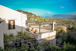 Agapi s Charming Retreat - Rustic Escape By Chania