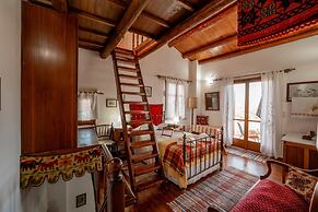 Agapi s Charming Retreat - Rustic Escape By Chania