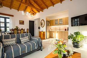 Stoupa Stone Built Home A Breath Away to the Sea