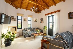 Stoupa Stone Built Home A Breath Away to the Sea