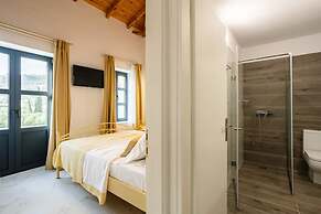 Stoupa Stone Built Home A Breath Away to the Sea