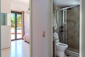 Seaside Oasis Near Heraklion Villa Maro IV Suite