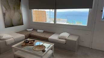 Mykonos Noir Nest - Sea View Escape