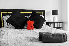 The Rock, Solihull Retreat Birmingham Airport