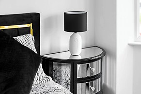 The Rock, Solihull Retreat Birmingham Airport