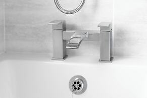 The Rock, Solihull Retreat Birmingham Airport