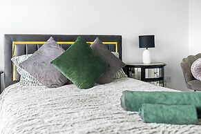 The Rock, Solihull Retreat Birmingham Airport