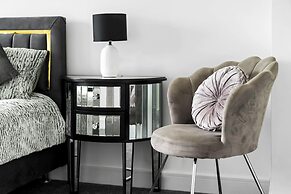 The Rock, Solihull Retreat Birmingham Airport