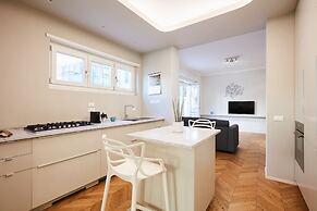 Dream Vatican Holidays - Marine Vintage Cars