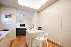 Dream Vatican Holidays - Marine Vintage Cars