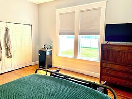 Tampa Heights Bungalow - Bed & Breakfast