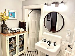 Tampa Heights Bungalow - Bed & Breakfast