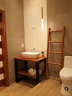 Galapagos Coliving Ecuador Casa Tuna