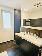 Two bedrooms with parking in Hesperange