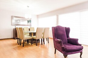 New Cozy San Pedro Home Patio Work Area