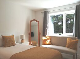 The Highlands, 5 bed 5 Bath, Large Spacious House