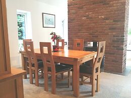 The Highlands, 5 bed 5 Bath, Large Spacious House
