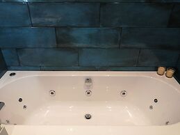 The Highlands, 5 bed 5 Bath, Large Spacious House