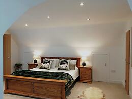The Highlands, 5 bed 5 Bath, Large Spacious House