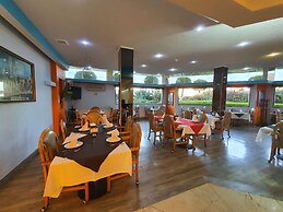 Hotel Alcampo