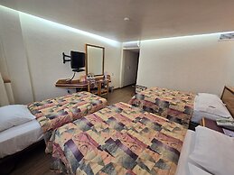 Hotel Alcampo