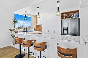 3 Bedroom Miami Oceanfront Apartment