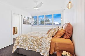 3 Bedroom Miami Oceanfront Apartment