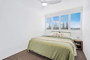 3 Bedroom Miami Oceanfront Apartment