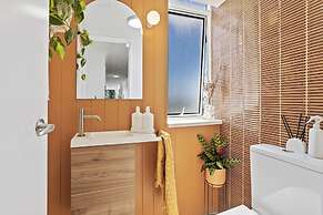 3 Bedroom Miami Oceanfront Apartment