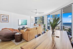 3 Bedroom Miami Oceanfront Apartment