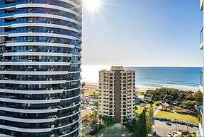 Ocean views in the heart of Broadbeach