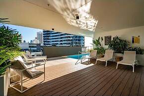 Ocean views in the heart of Broadbeach