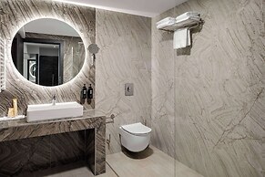 Ramada by Wyndham Bucharest Otopeni Airport