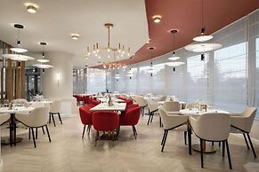 Ramada by Wyndham Bucharest Otopeni Airport