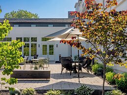 Brookmere Saratoga, a Tribute Portfolio Hotel